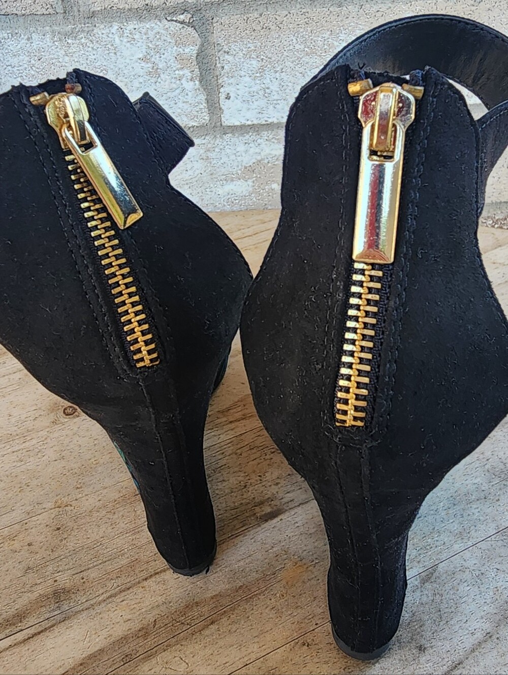 ShoeDazzle Ebani Tropical Palm Platform Wedge Heels Black Size 10 - Picture 6 of 10